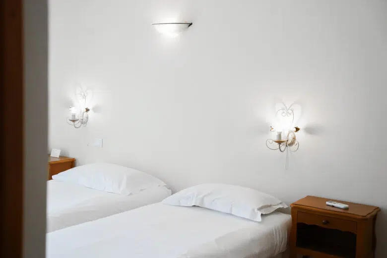 hotel LUCCIANA chambre twin